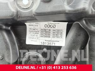 Mercedes Vito Fenstermechanik 2-türig links vorne O293975 foto 4