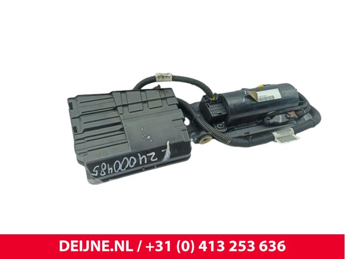 Gebruikte Start/Stop computer Toyota ProAce Verso 2.0 D-4D 150 16V Prijs € 84,70 Inclusief btw aangeboden door van Deijne Onderdelen Uden B.V.
