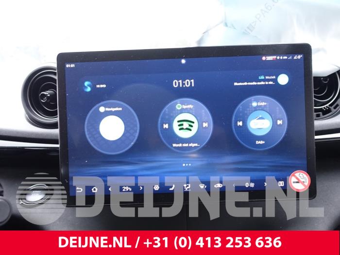 BYD Dolphin Display Multi Media regelunit O294028