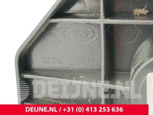 BYD Seal Bumpersteun links-achter O294093 foto 3