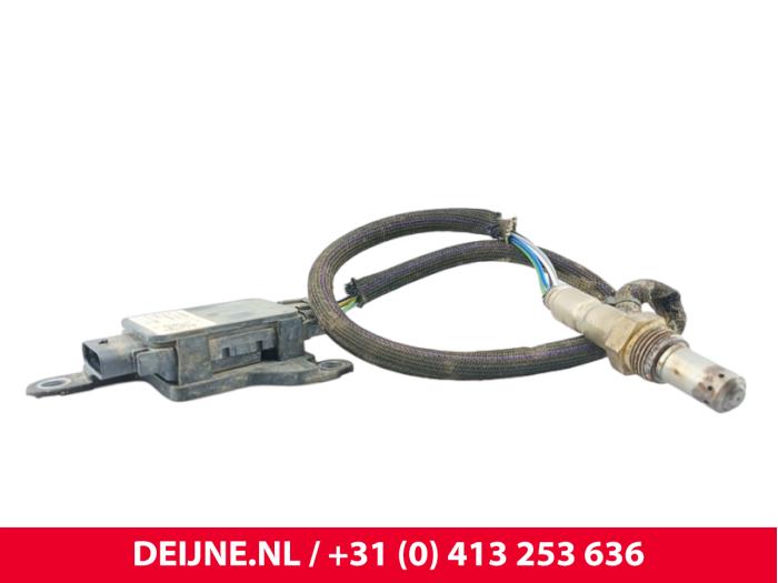 Gebruikte Nox sensor Opel Combo Cargo 1.5 CDTI 100 Prijs € 90,75 Inclusief btw aangeboden door van Deijne Onderdelen Uden B.V.