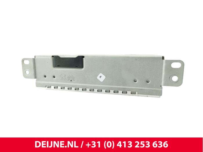 Opel Vivaro Regelunit Multi Media O294304