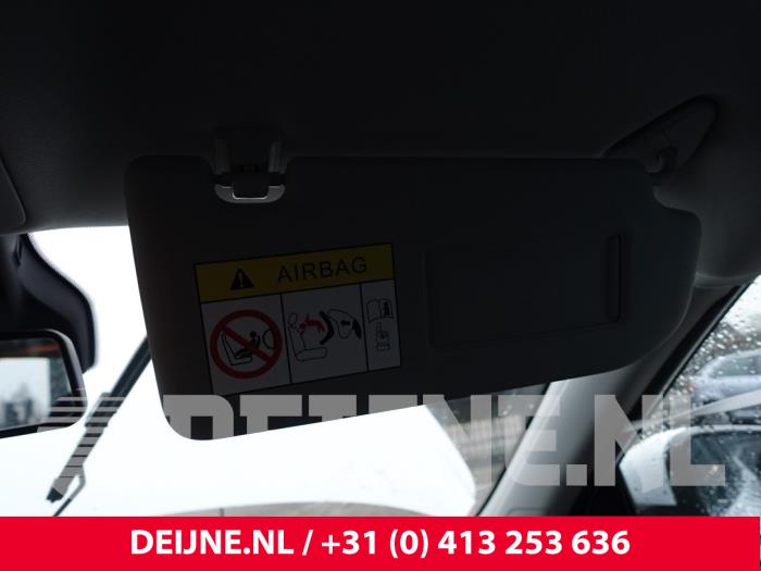 MG ZS Sonnenblende O294299