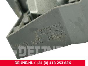 MAN TGE Schiebetürgriff rechts O294330 foto 3