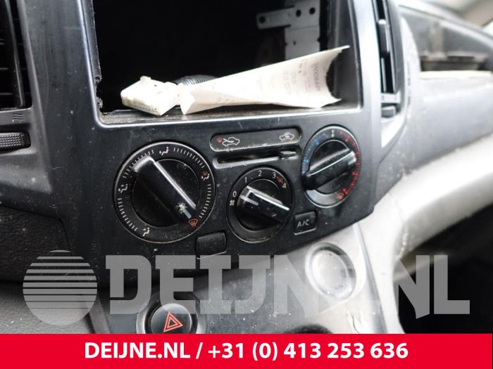 Nissan NV200 Heizung Bedienpaneel O294383