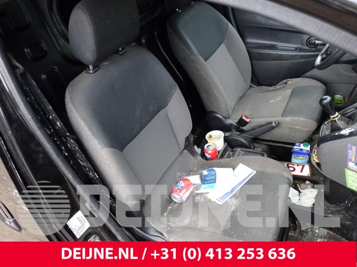 Nissan NV200 Sitz rechts O294398