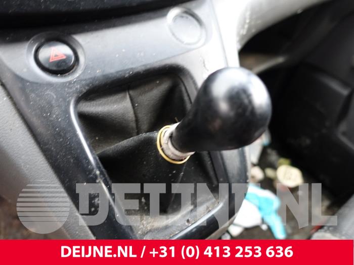 Nissan NV200 Gear stick O294401