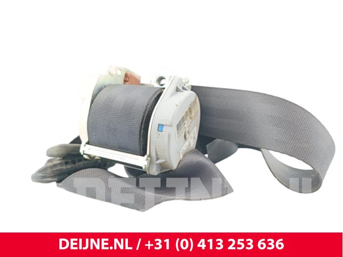 Toyota Pro-Ace Sicherheitsgurt links hinten O294422
