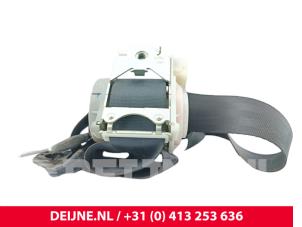 Toyota Pro-Ace Veiligheidsgordel links-achter O294422 foto 2