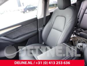 Tesla Model Y Bekleding Set (compleet) O294442 foto 3