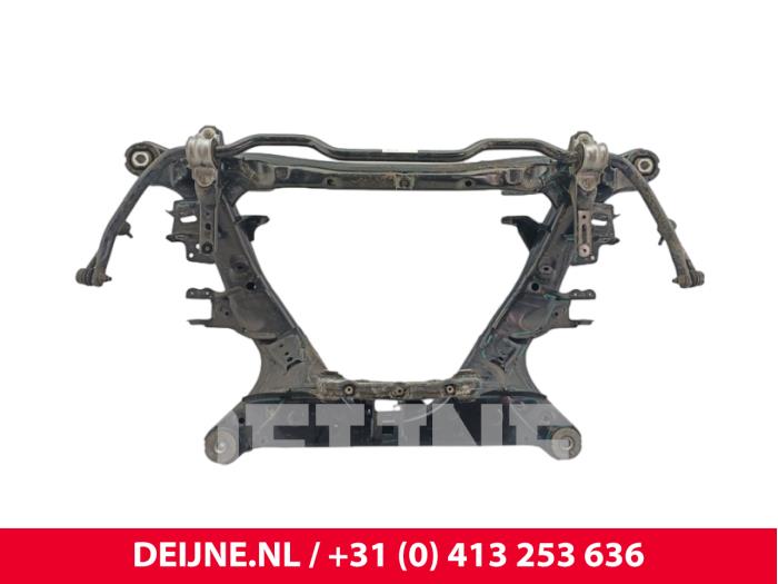 Gebruikte Subframe Tesla Model Y (5YJY) RWD Prijs € 248,05 Inclusief btw aangeboden door van Deijne Onderdelen Uden B.V.