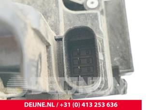 Mercedes eVito Deurslot Mechaniek 2Deurs rechts O294578 foto 3