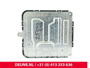 Volvo XC40 Module LED headlight O294609 photo 3