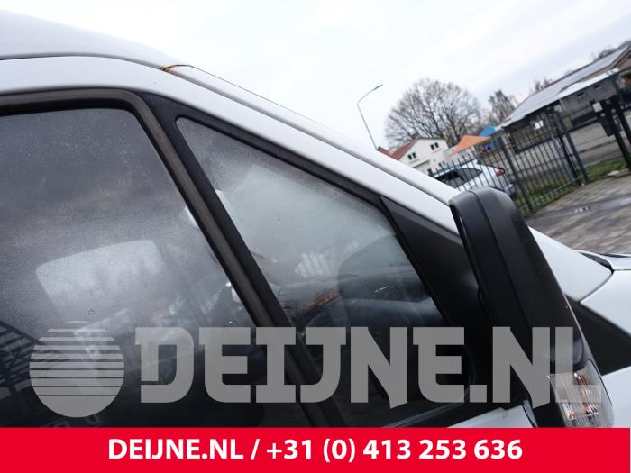 Mercedes Sprinter Dreieckfenster rechts vorne O294691
