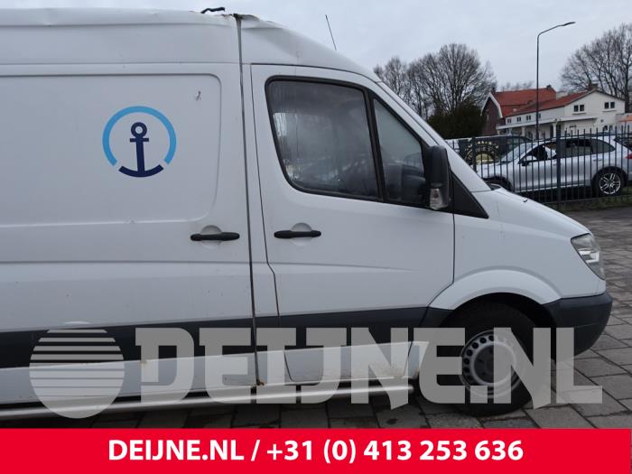 Mercedes Sprinter Door 2-door, right O294705