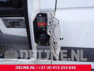 Mercedes Sprinter Tankklappe O294725 foto 2