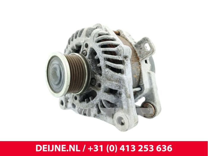 Gebruikte Dynamo Opel Combo Cargo 1.5 CDTI 100 Prijs € 72,60 Inclusief btw aangeboden door van Deijne Onderdelen Uden B.V.
