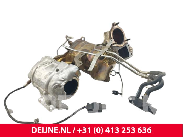 Gebruikte Roetfilter Volvo V60 II (ZW) 2.0 B4 16V Mild Hybrid Prijs € 600,00 Margeregeling aangeboden door van Deijne Onderdelen Uden B.V.