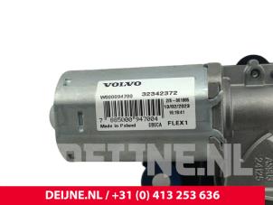 Volvo V60 Scheibenwischermotor hinten O294907 foto 3