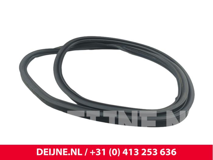 Volvo V70 Zierleiste Heckklappe O294923