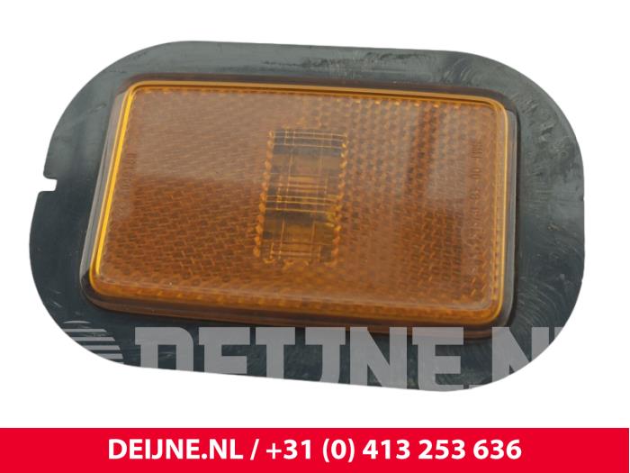 Volkswagen Crafter Seitliches Markierungslicht links O294933