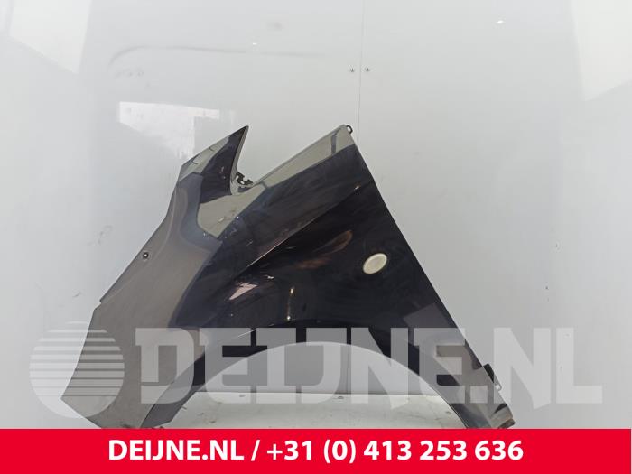 Mercedes Vito Front wing, left O294996