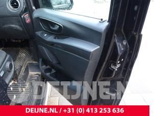 Mercedes Vito Portier 2Deurs rechts O294988 foto 2