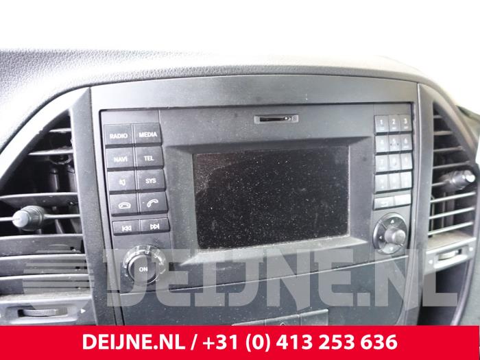 Mercedes Vito Radio O294989