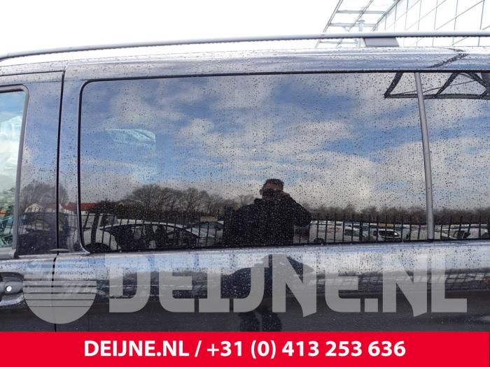 Mercedes Vito Zusätzliches Fenster 2-türig links hinten O294978