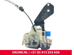 Volkswagen Transporter Deurslot Mechaniek 2Deurs links O295025 foto 3
