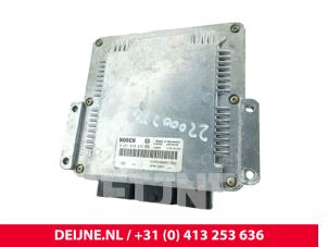Opel Vivaro Engine management computer O295043 photo 2