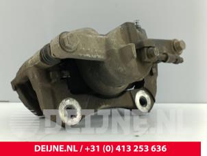 Ford Transit Custom Remklauw (Tang) rechts-voor O295125 foto 3