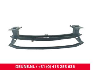 Volkswagen Caddy Bumperframe voor O295152 foto 3