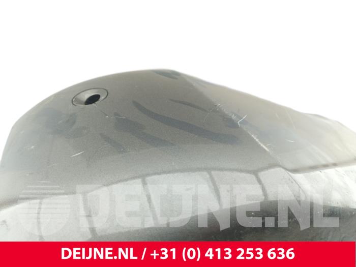 Opel Vivaro Stoßstangenteil rechts hinten O295169