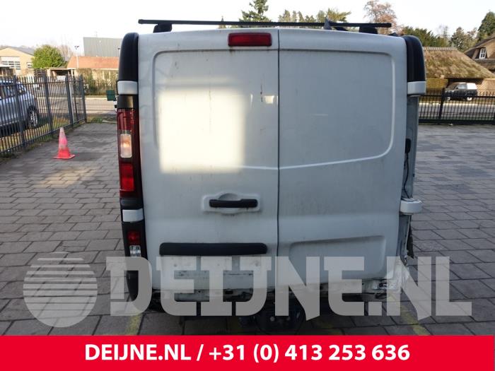 Opel Vivaro Minibus/van rear door O295183