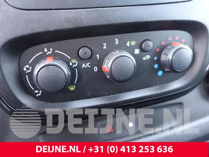 Opel Vivaro Kachel Bedieningspaneel O295203