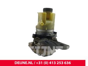 Opel Vivaro Stuurbekrachtiging Pomp O295225 foto 2