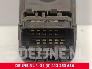 Renault Kangoo Electric window switch O295286 photo 3