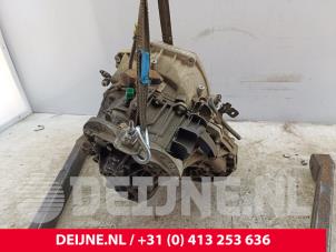 Renault Trafic Versnellingsbak O295346 foto 3