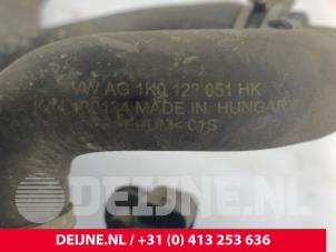 Volkswagen Caddy Radiator hose O295366 photo 3