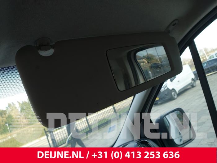 Renault Trafic Sonnenblende O295419