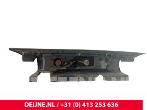 Renault Trafic Achterlicht rechts O295374 foto 2