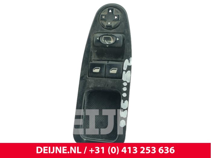 Peugeot Expert Elektrisch Raam Schakelaar O295428