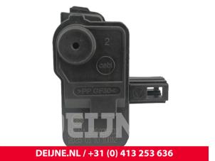 BYD Seal Tankklep Vergrendelingsmotor O295434 foto 3