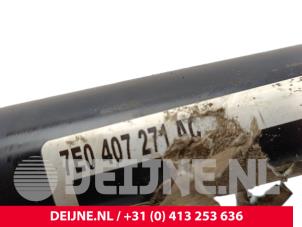 Volkswagen Transporter Antriebswelle links vorne O295550 foto 3