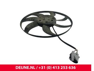 MAN TGE Engine cooling fan O295446 photo 2