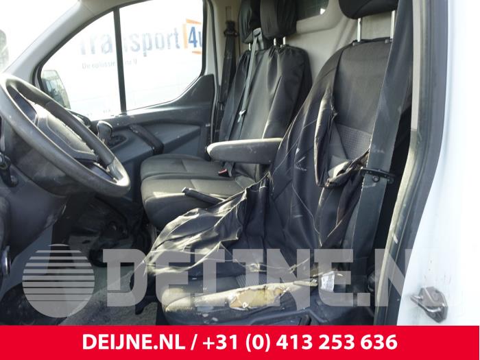 Ford Transit Custom Sitz links O295498