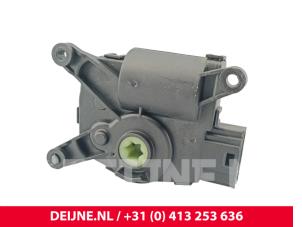 Volvo XC40 Heater valve motor O295524 photo 2