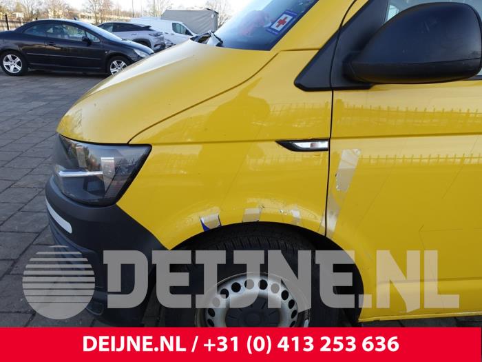 Volkswagen Transporter Kotflügel links vorne O295589