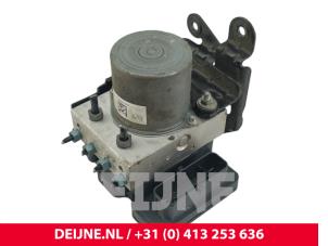 Mercedes Vito ABS Pumpe O295630 foto 2